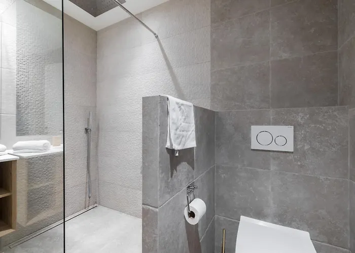 Matisse 100m Near The Sea - Happy *