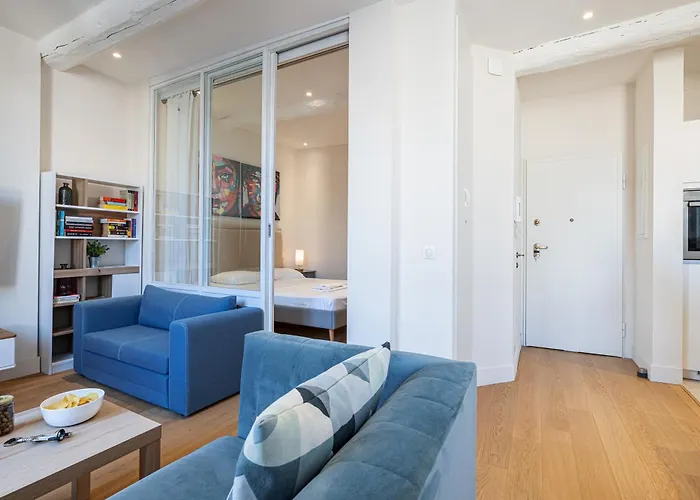 Matisse 100m Near The Sea - Happy Apartamento Antibes