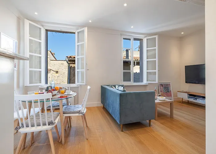 Matisse 100m Near The Sea - Happy Apartamento Antibes