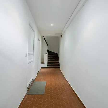 Matisse 100m Near The Sea - Happy Апартаменты *