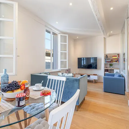 Matisse 100m Near The Sea - Happy Apartment
